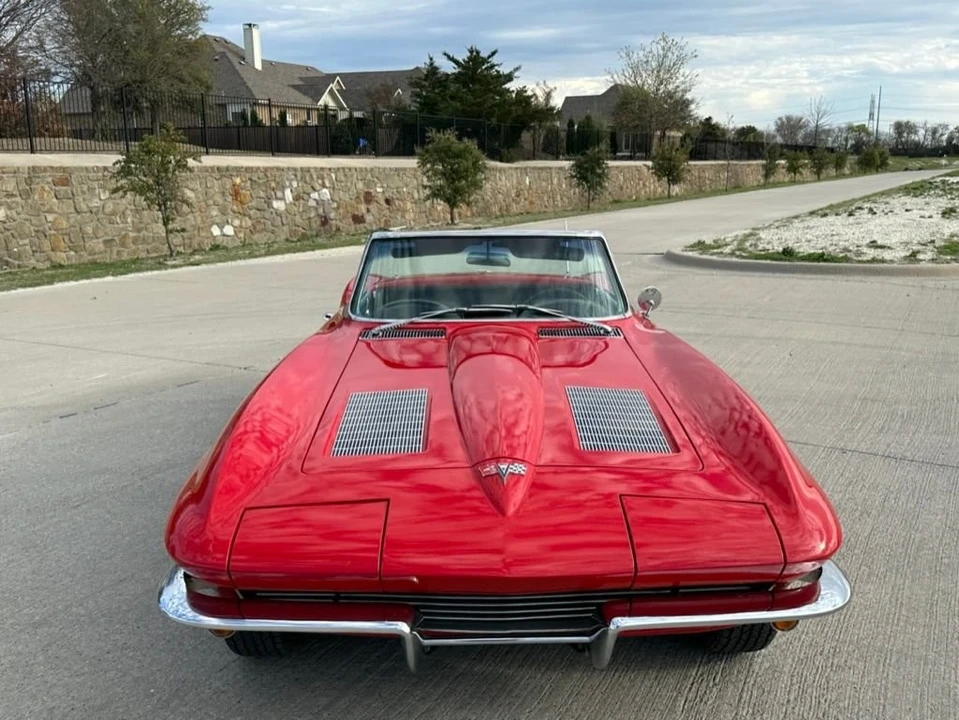 1963 Chevrolet Corvette C2 - Image 3 of 12