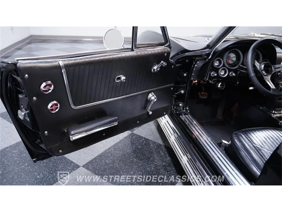 1963 Chevrolet Corvette C2 - Image 29 of 31