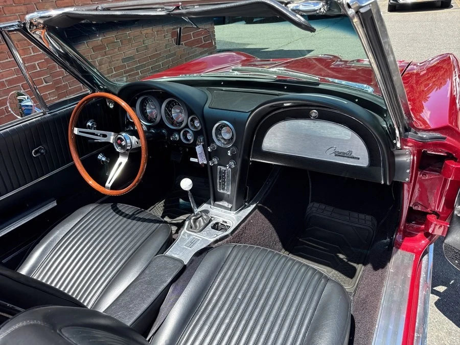 1963 Chevrolet Corvette C2 - Image 28 of 31