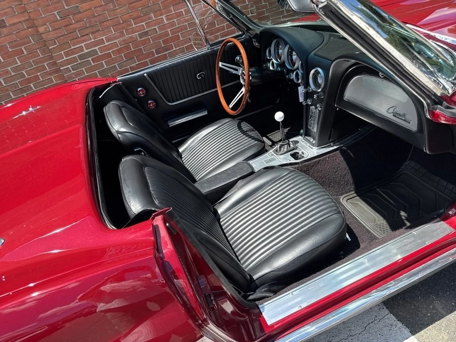 1963 Chevrolet Corvette C2 - Image 29 of 31