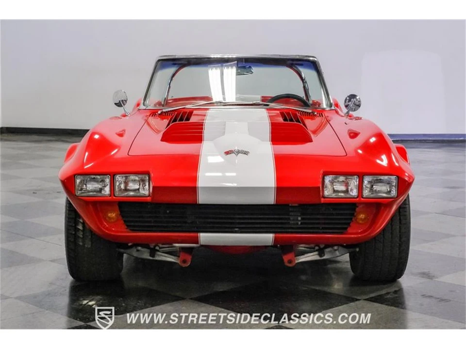 1963 Chevrolet Corvette C2 - Image 19 of 31