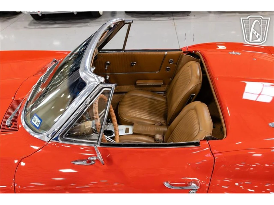 1963 Chevrolet Corvette C2 - Image 17 of 31