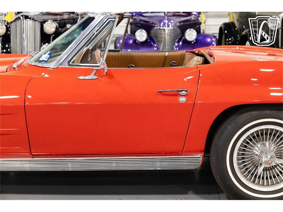 1963 Chevrolet Corvette C2 - Image 18 of 31