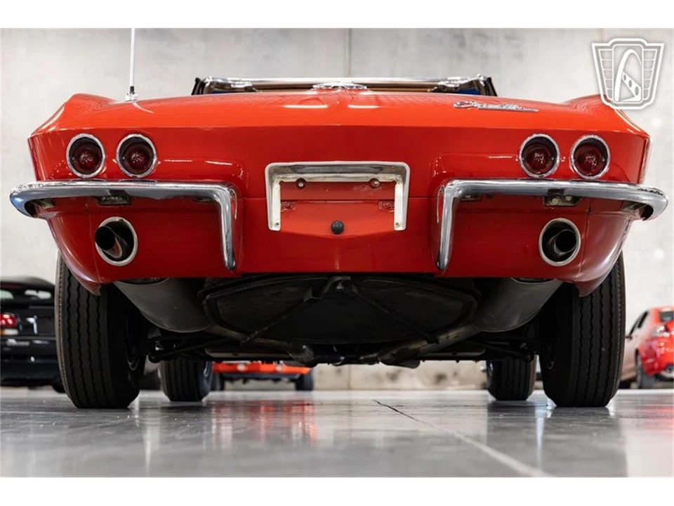 1963 Chevrolet Corvette C2 - Image 25 of 31