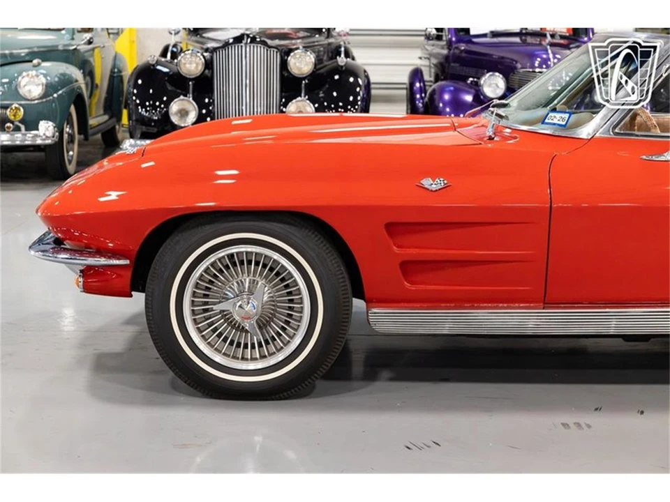 1963 Chevrolet Corvette C2 - Image 15 of 31