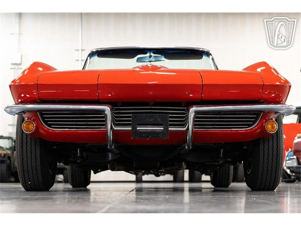 1963 Chevrolet Corvette C2 - Image 6 of 31