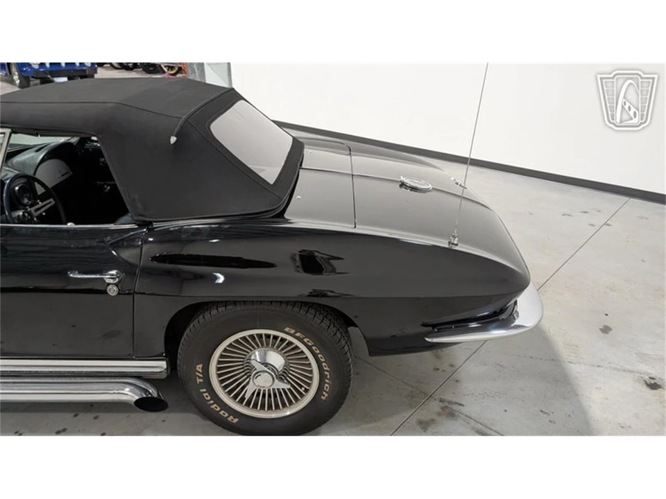 1963 Chevrolet Corvette C2 - Image 31 of 31