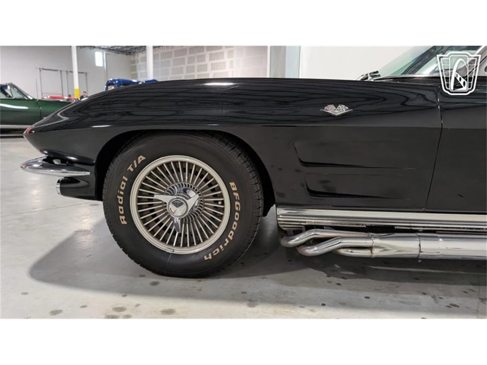 1963 Chevrolet Corvette C2 - Image 26 of 31