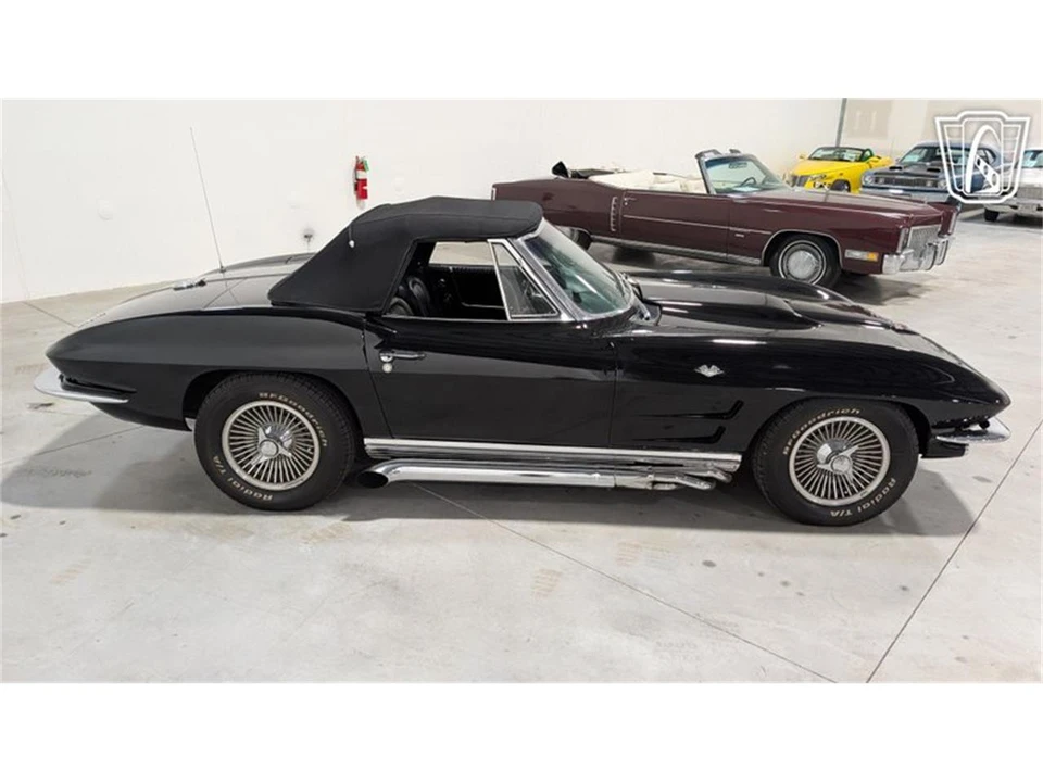 1963 Chevrolet Corvette C2 - Image 16 of 31