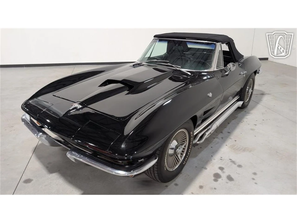 1963 Chevrolet Corvette C2 - Image 2 of 31