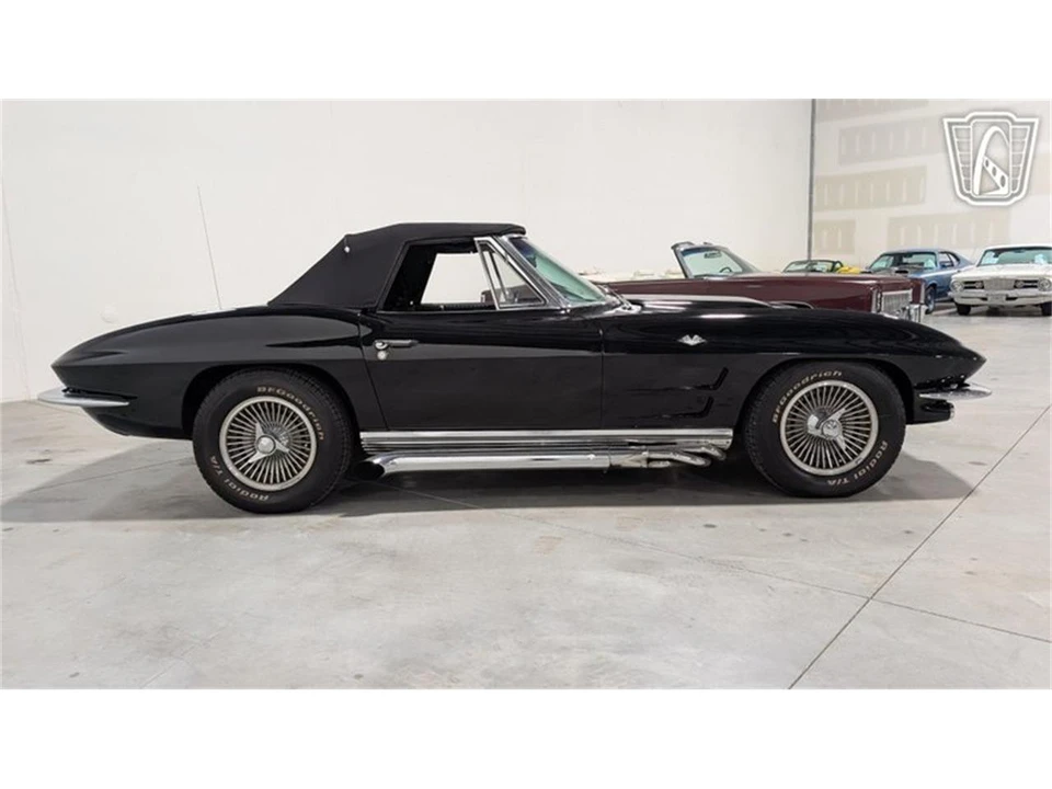 1963 Chevrolet Corvette C2 - Image 17 of 31