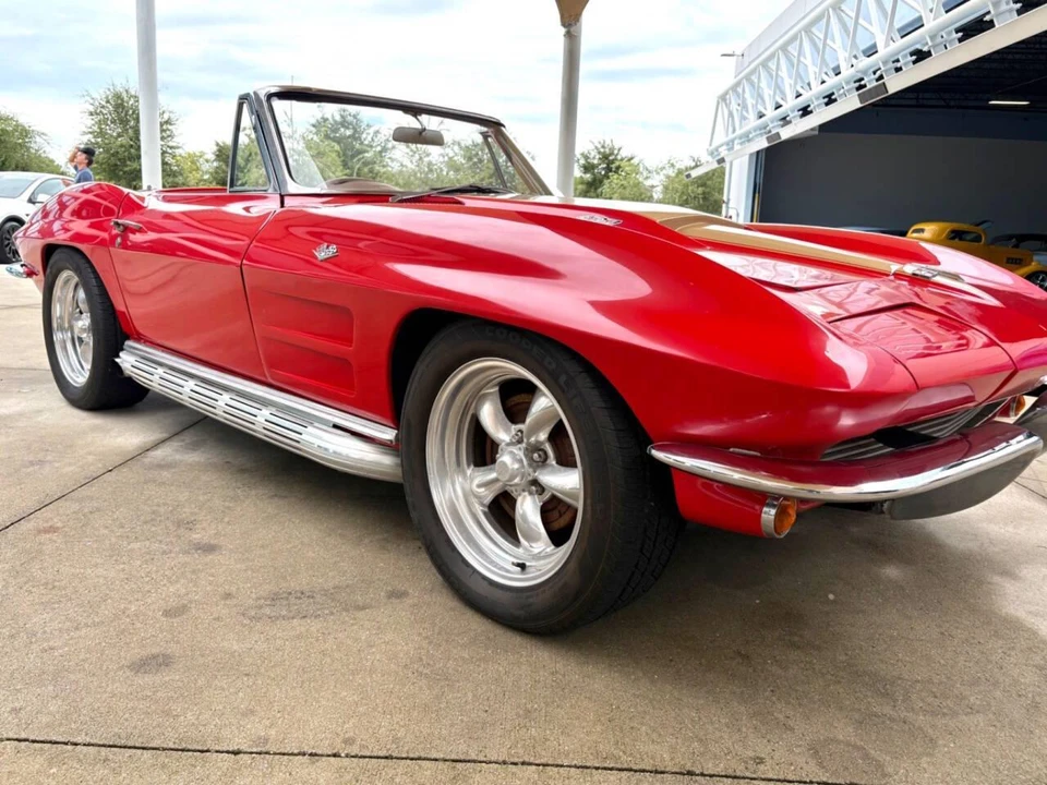 1963 Chevrolet Corvette C2 - Image 19 of 31