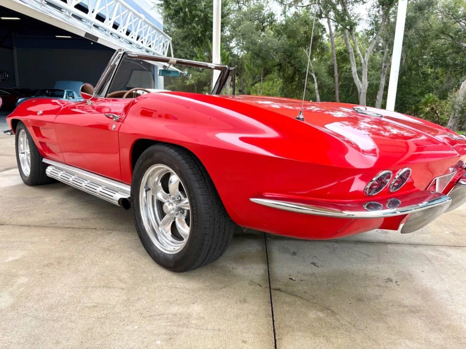 1963 Chevrolet Corvette C2 - Image 15 of 31