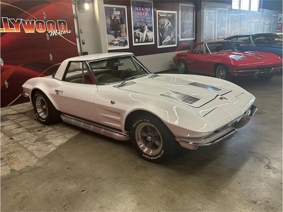1963 Chevrolet Corvette C2 - Image 9 of 31