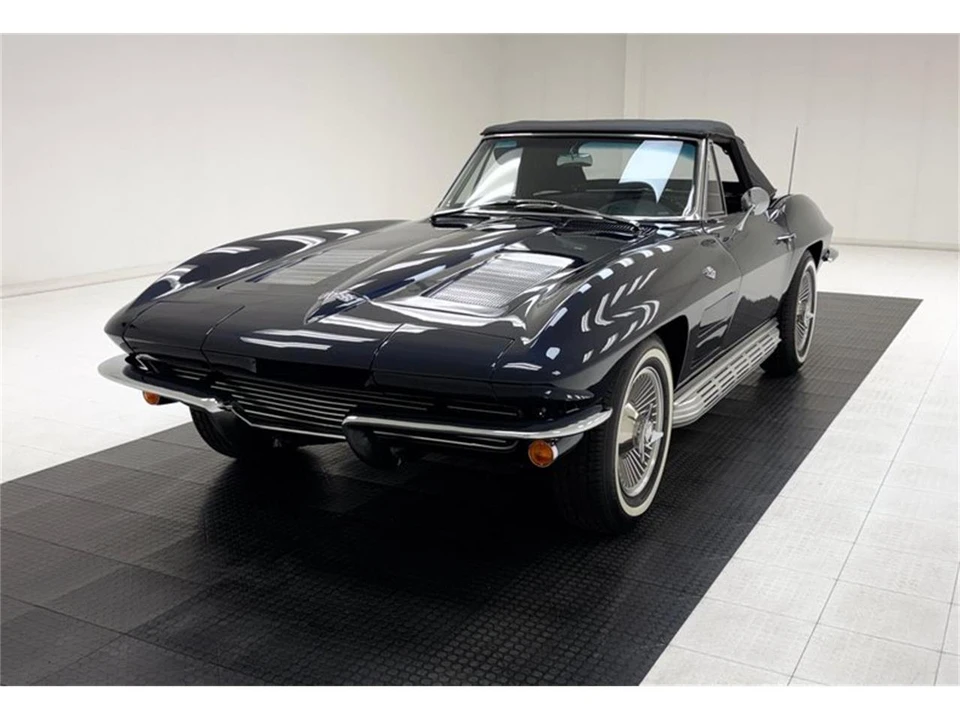 1963 Chevrolet Corvette C2 - Image 2 of 31