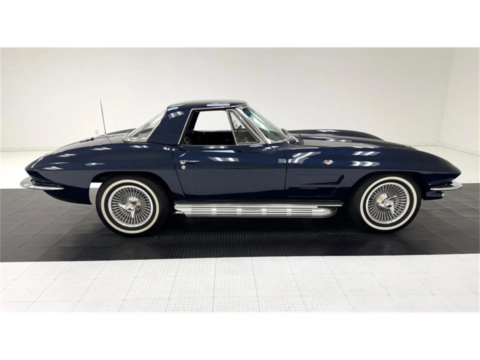 1963 Chevrolet Corvette C2 - Image 12 of 31