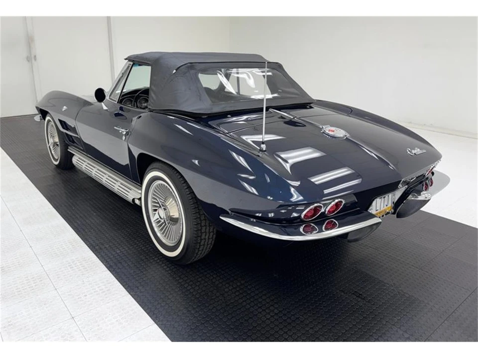 1963 Chevrolet Corvette C2 - Image 8 of 31