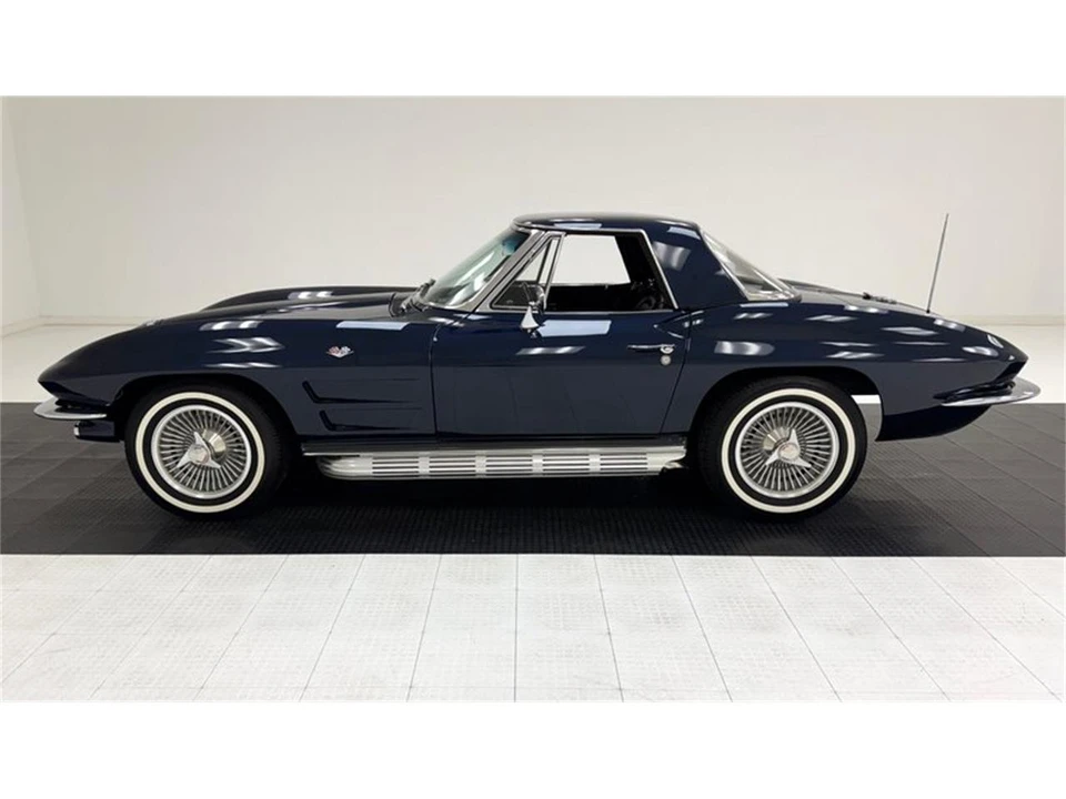 1963 Chevrolet Corvette C2 - Image 4 of 31