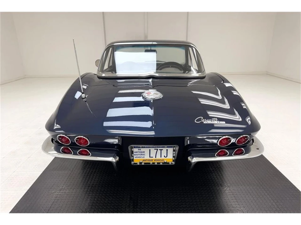 1963 Chevrolet Corvette C2 - Image 10 of 31