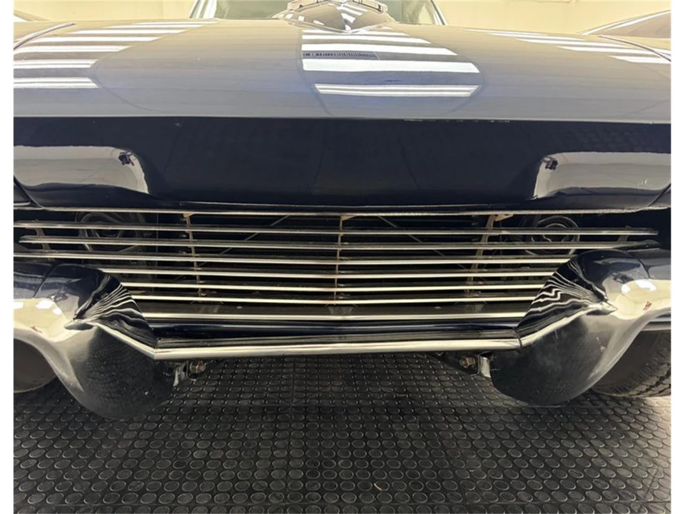 1963 Chevrolet Corvette C2 - Image 15 of 31