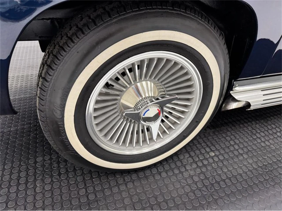 1963 Chevrolet Corvette C2 - Image 30 of 31