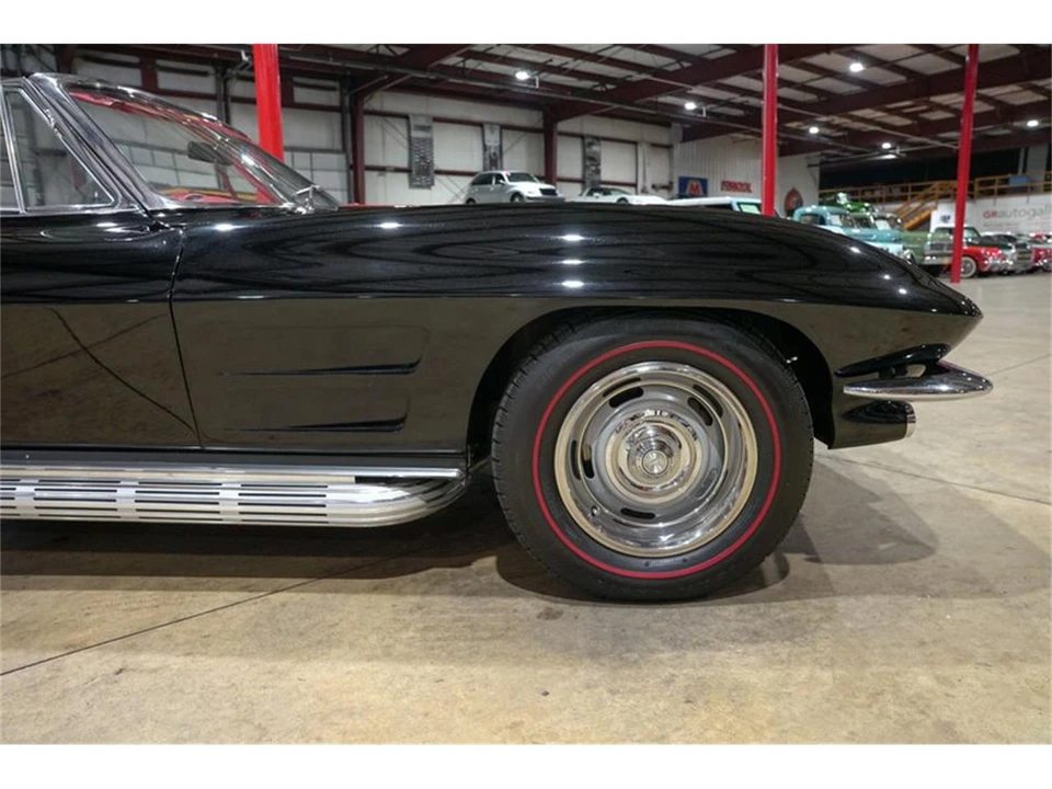 1963 Chevrolet Corvette C2 - Image 11 of 31