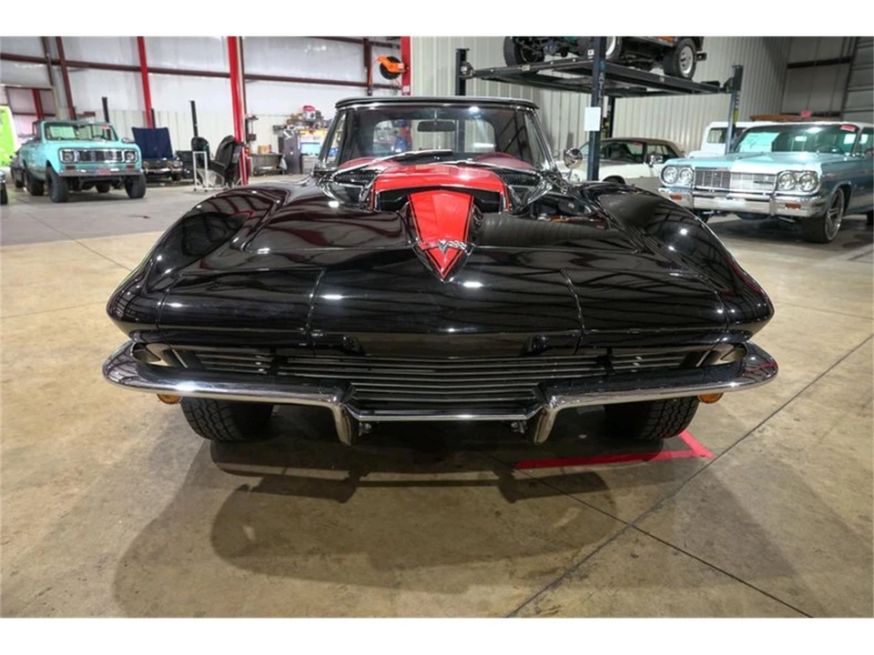 1963 Chevrolet Corvette C2 - Image 27 of 31