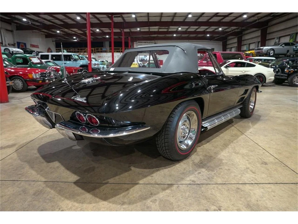 1963 Chevrolet Corvette C2 - Image 24 of 31