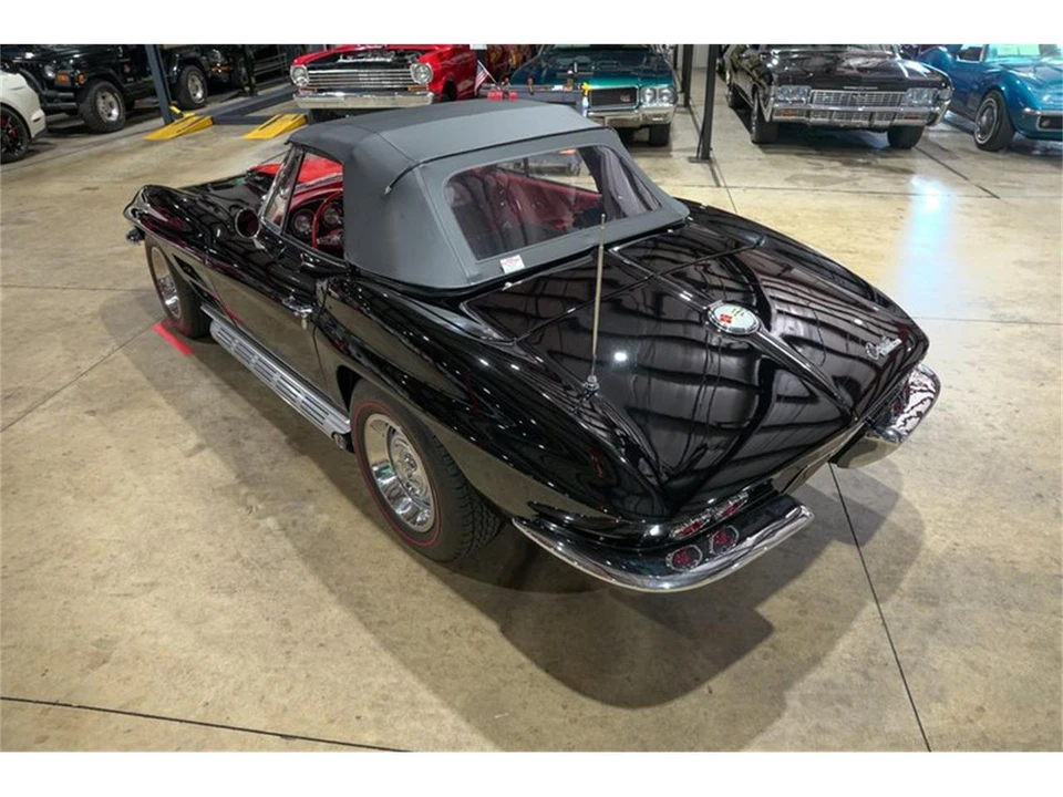1963 Chevrolet Corvette C2 - Image 30 of 31