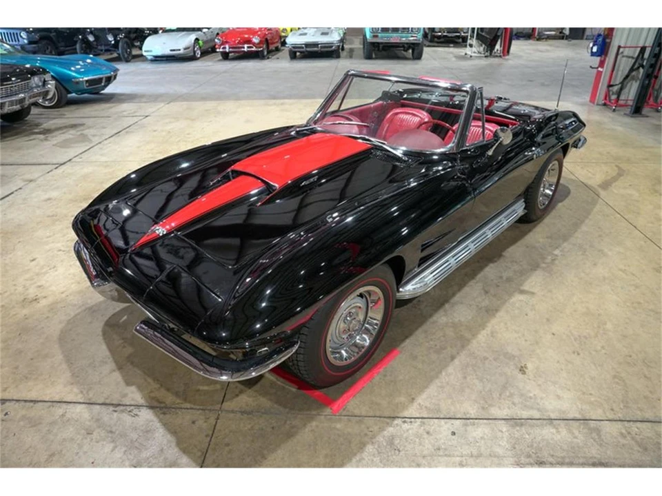1963 Chevrolet Corvette C2 - Image 15 of 31