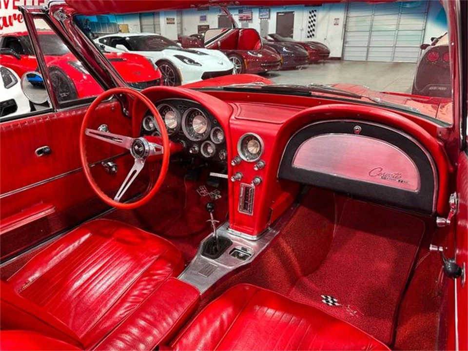 1963 Chevrolet Corvette C2 - Image 10 of 30