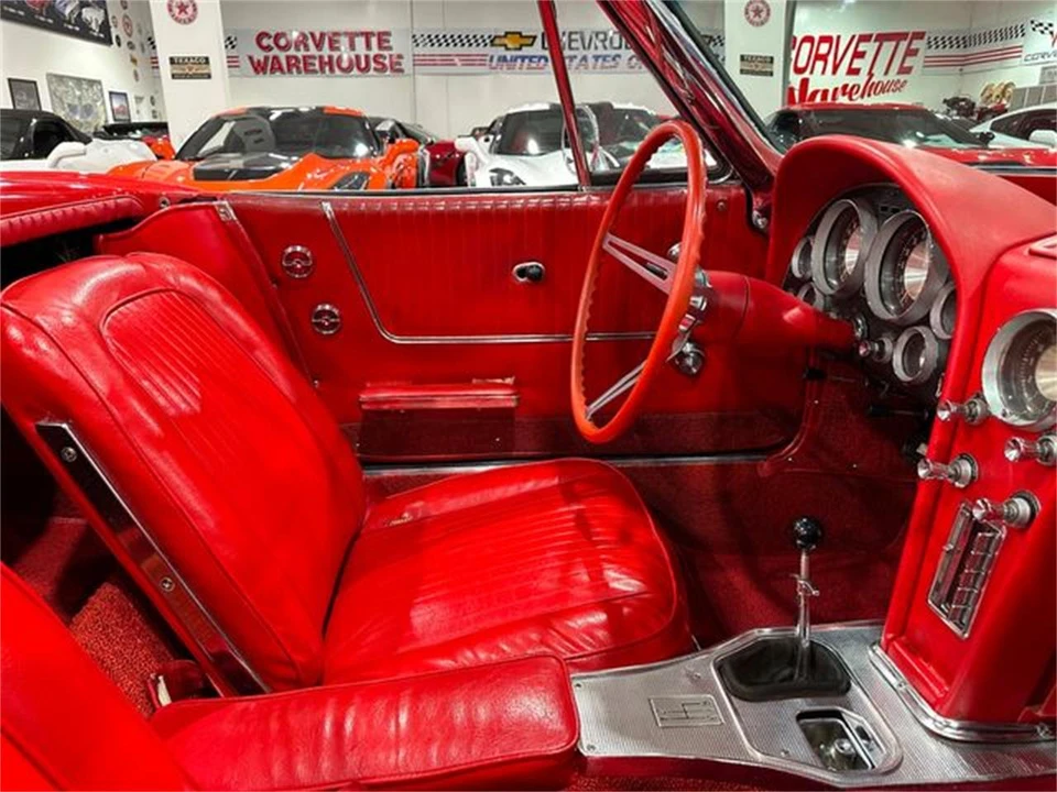 1963 Chevrolet Corvette C2 - Image 13 of 30