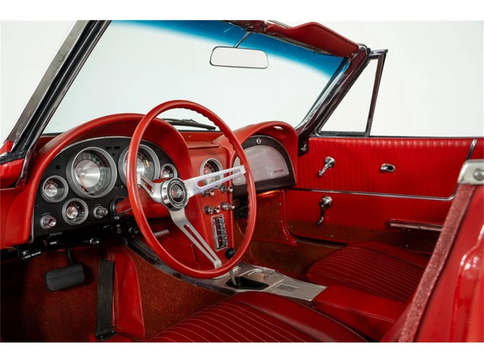 1963 Chevrolet Corvette C2 - Image 27 of 31