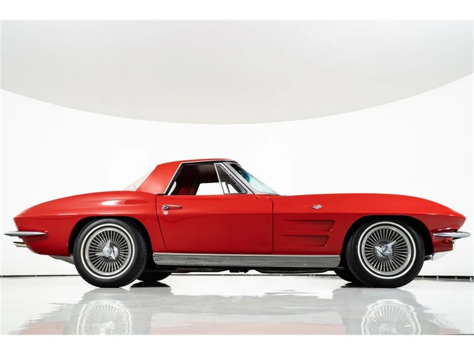 1963 Chevrolet Corvette C2 - Image 24 of 31