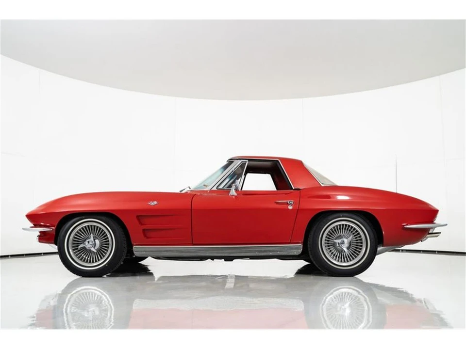 1963 Chevrolet Corvette C2 - Image 19 of 31