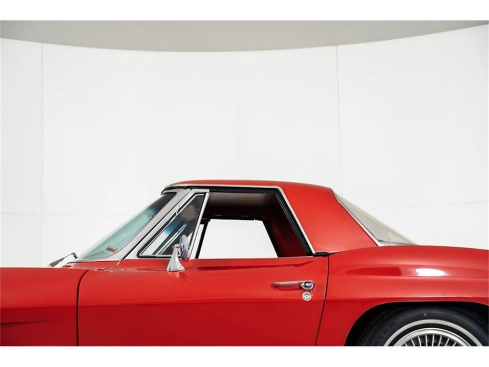 1963 Chevrolet Corvette C2 - Image 20 of 31