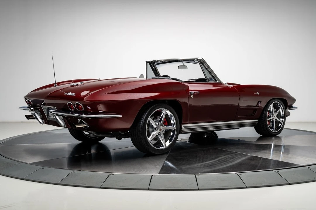 1963 Chevrolet Corvette C2 - Image 24 of 31