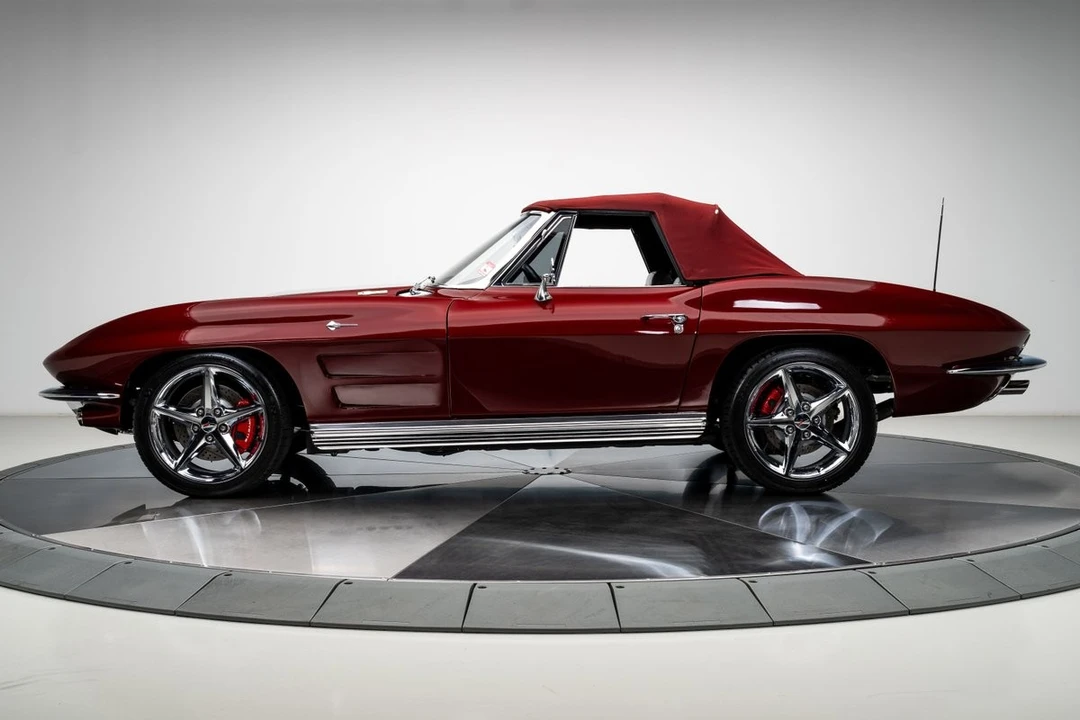 1963 Chevrolet Corvette C2 - Image 22 of 31