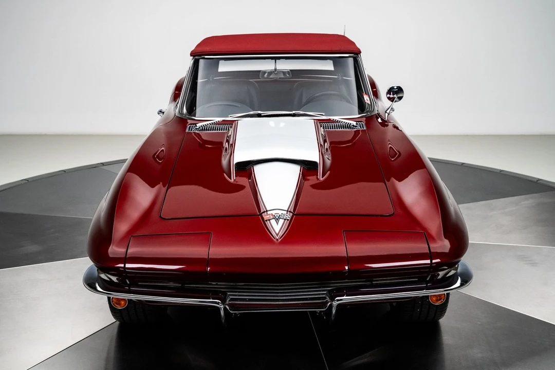 1963 Chevrolet Corvette C2 - Image 10 of 31