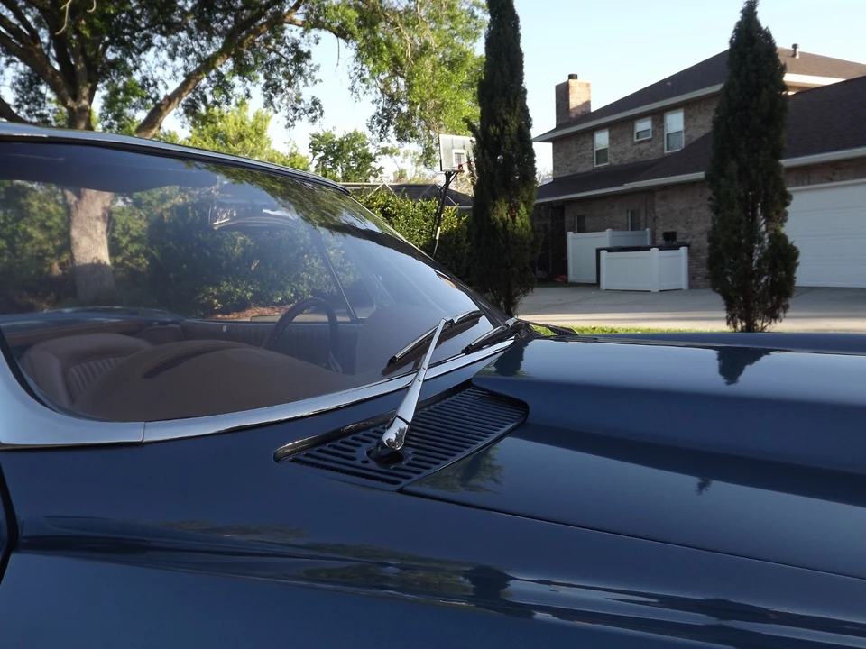 1963 Chevrolet Corvette C2 - Image 8 of 22