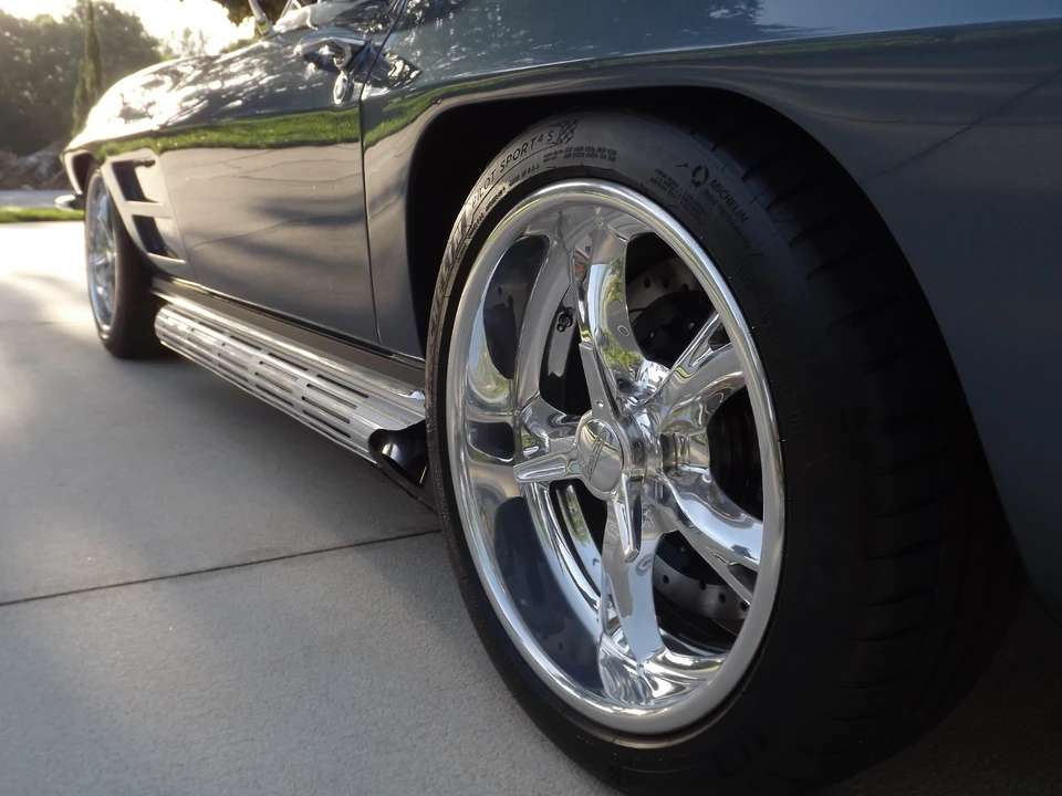 1963 Chevrolet Corvette C2 - Image 4 of 22
