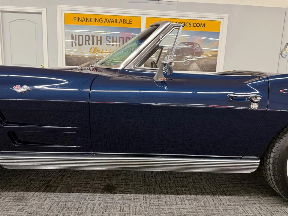 1963 Chevrolet Corvette C2 - Image 30 of 31