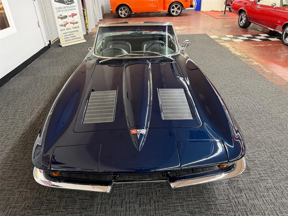 1963 Chevrolet Corvette C2 - Image 12 of 31