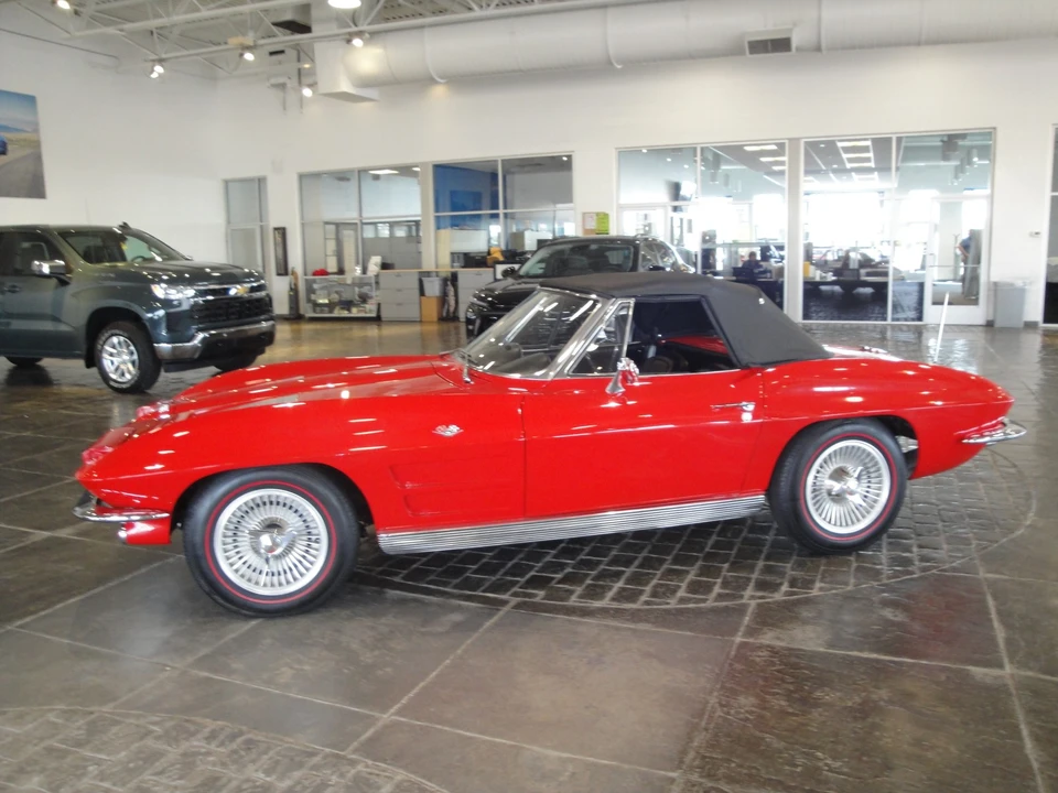 1963 Chevrolet Corvette C2 - Image 3 of 15