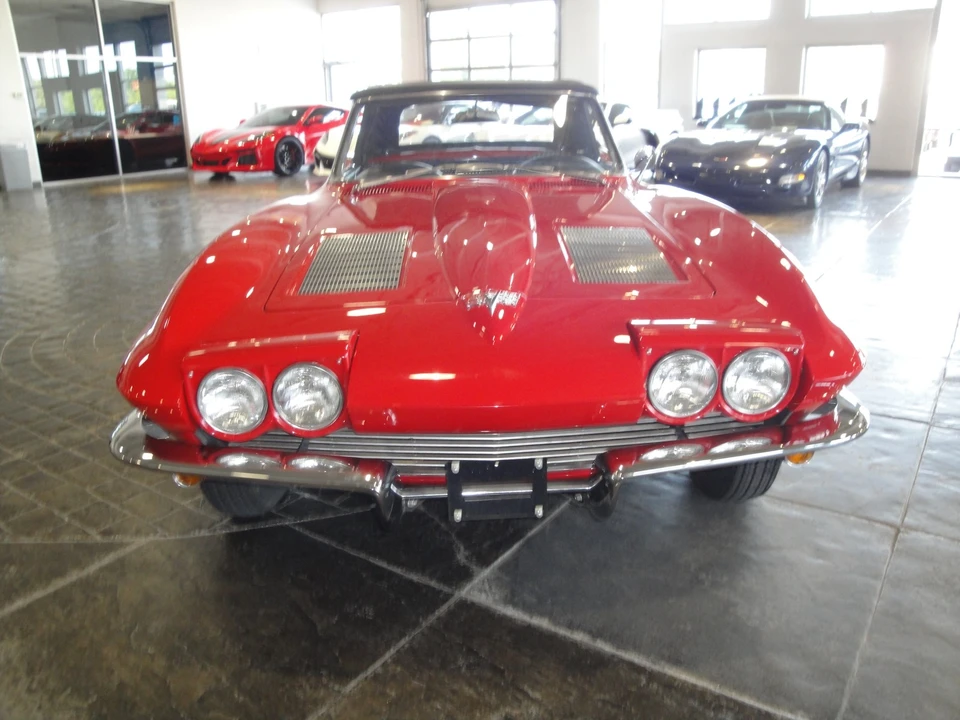 1963 Chevrolet Corvette C2 - Image 6 of 15