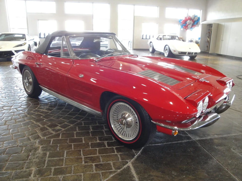 1963 Chevrolet Corvette C2 - Image 2 of 15
