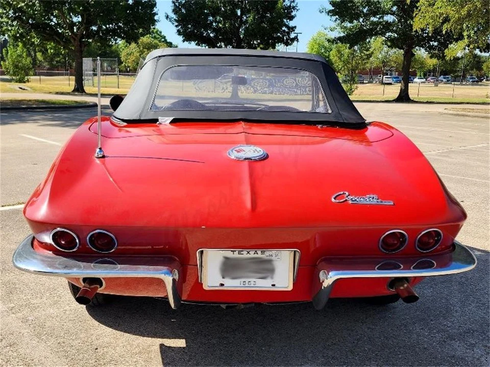 1963 Chevrolet Corvette C2 - Image 6 of 12