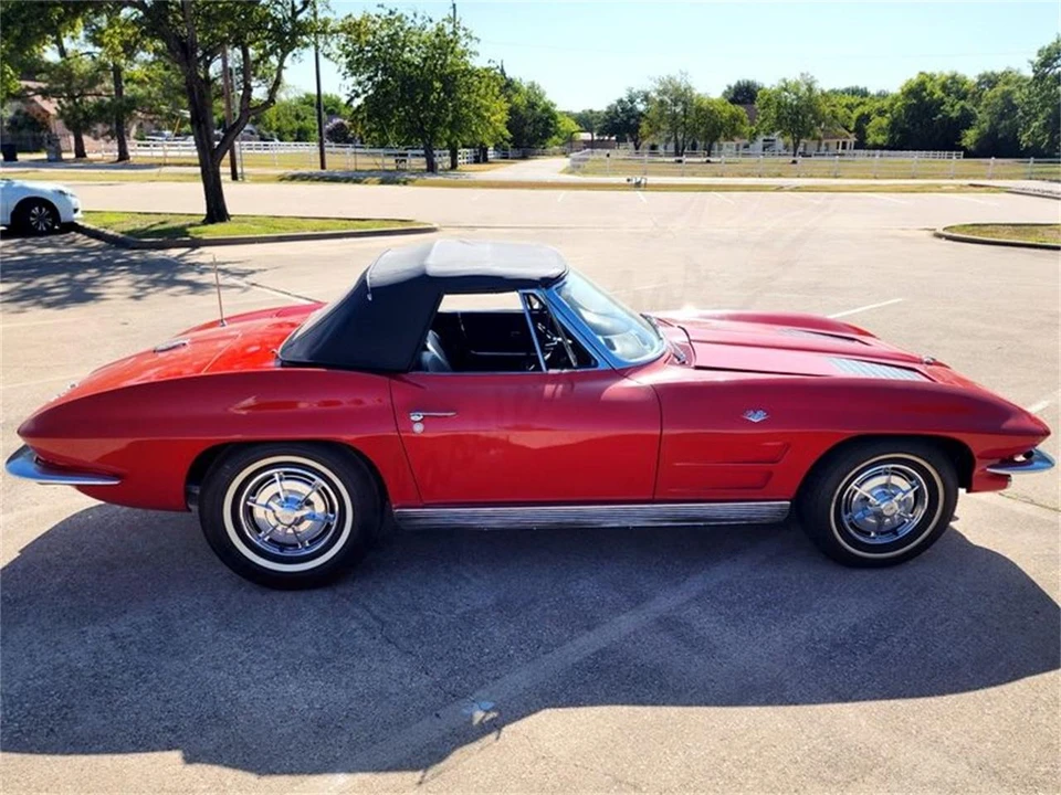 1963 Chevrolet Corvette C2 - Image 4 of 12