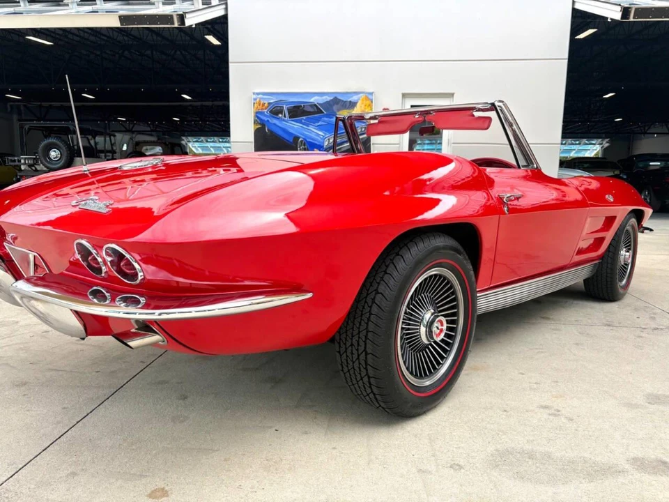 1963 Chevrolet Corvette C2 - Image 16 of 31