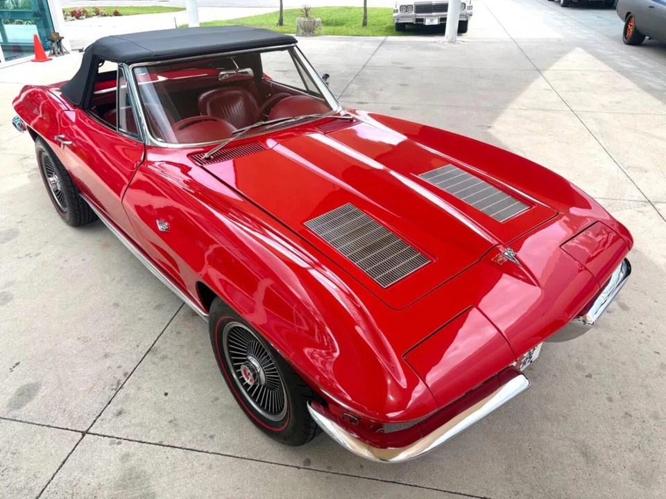1963 Chevrolet Corvette C2 - Image 21 of 31